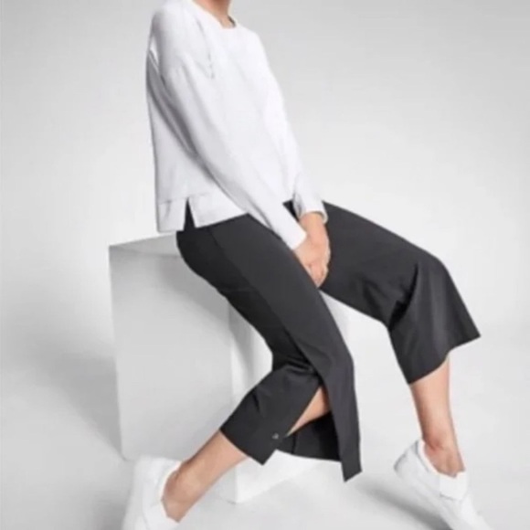 Athleta Tribeca Crop Wide Leg Pants Size 4 - Picture 11 of 16
